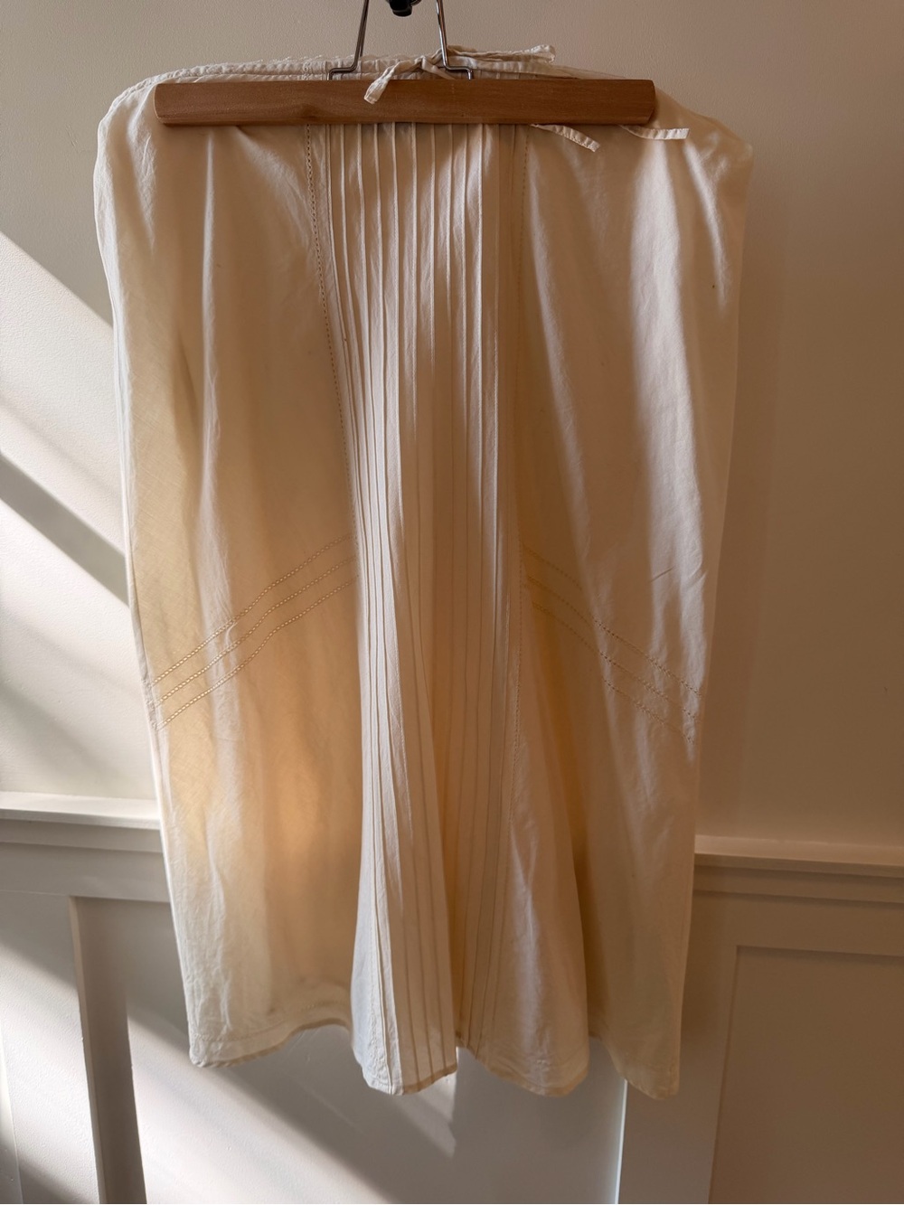 Cream Pintuck Women's Skirt
